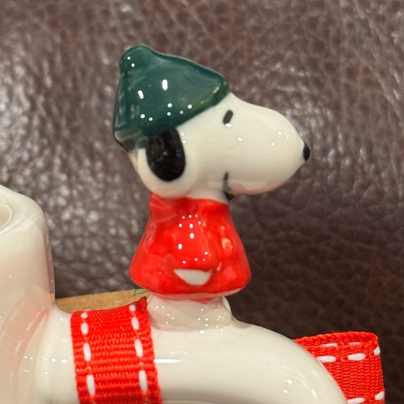 WARM WISHES Figural Snoopy Christmas Mug - Rae Dunn Peanuts Collection - Picture 3 of 11